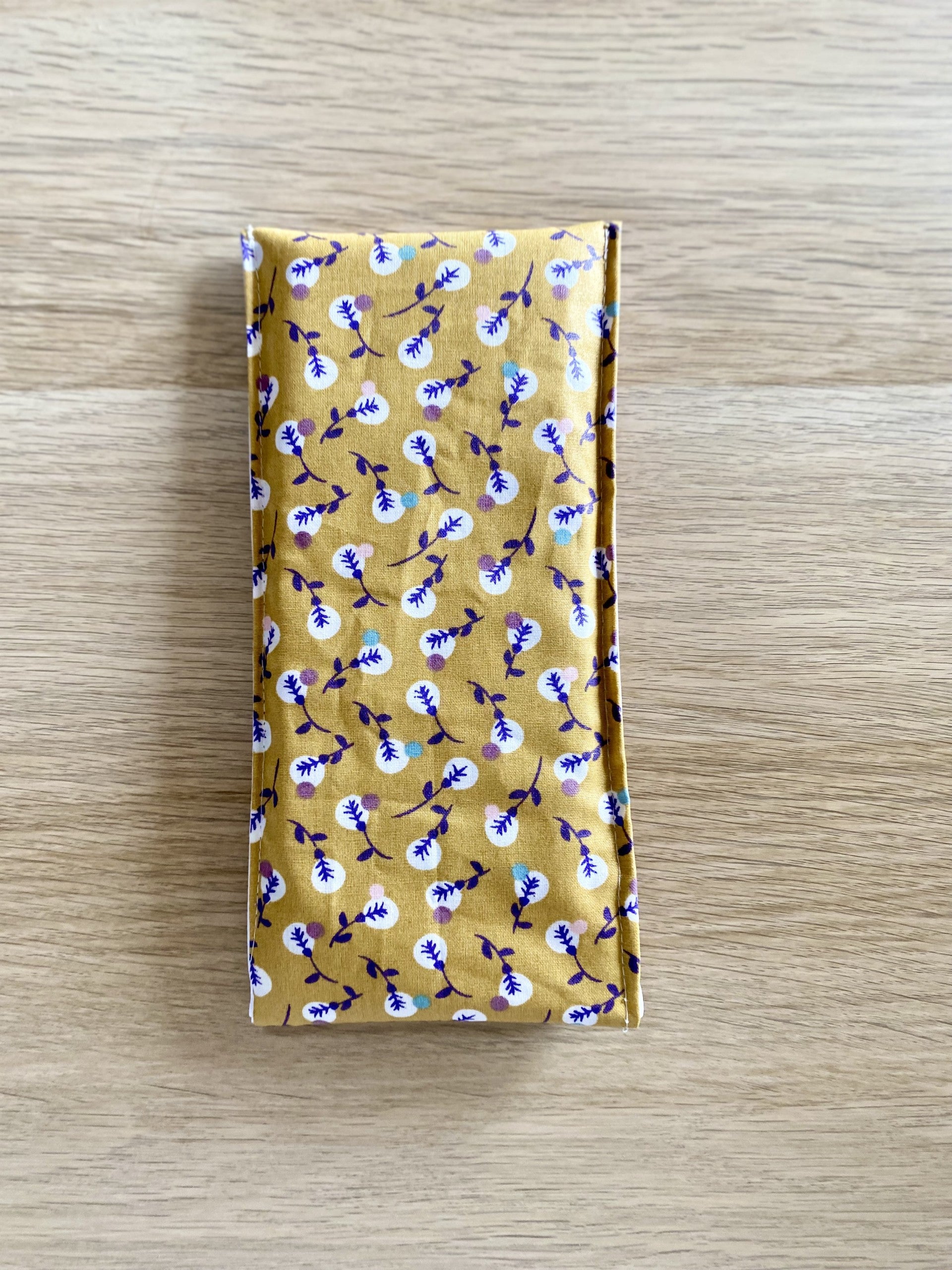 Pochette à brosse à dent