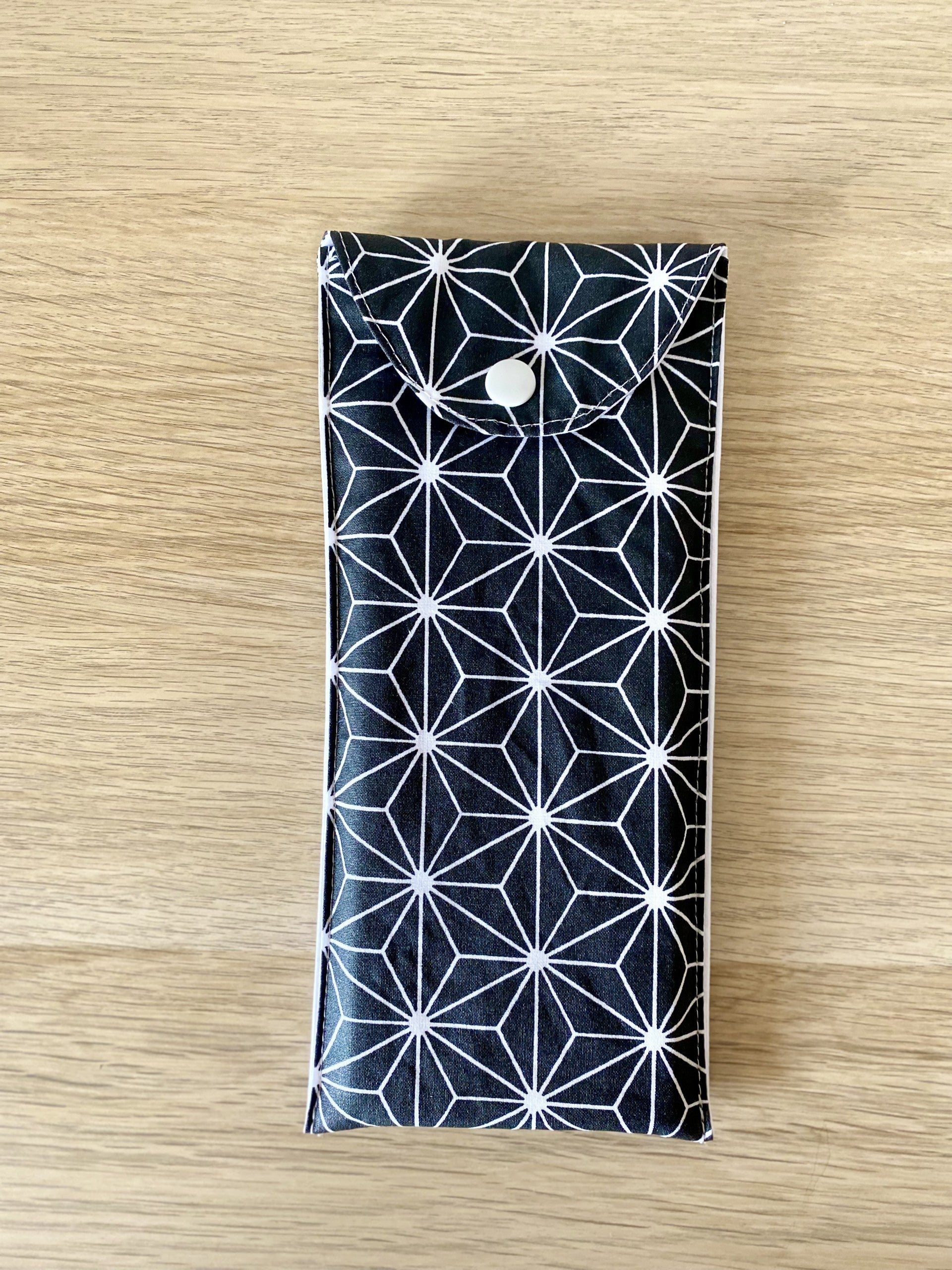 Pochette à brosse à dent