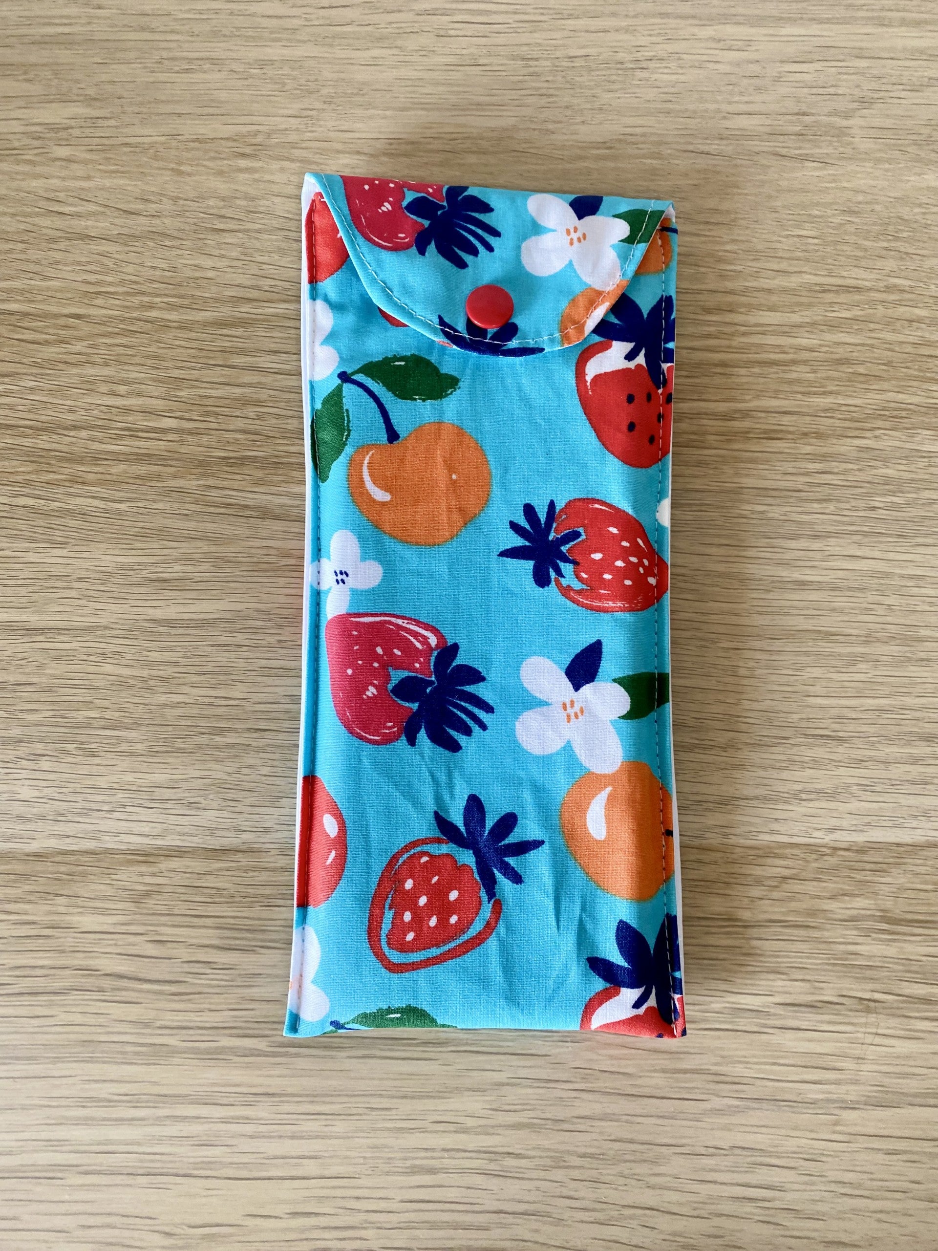 Pochette à brosse à dent